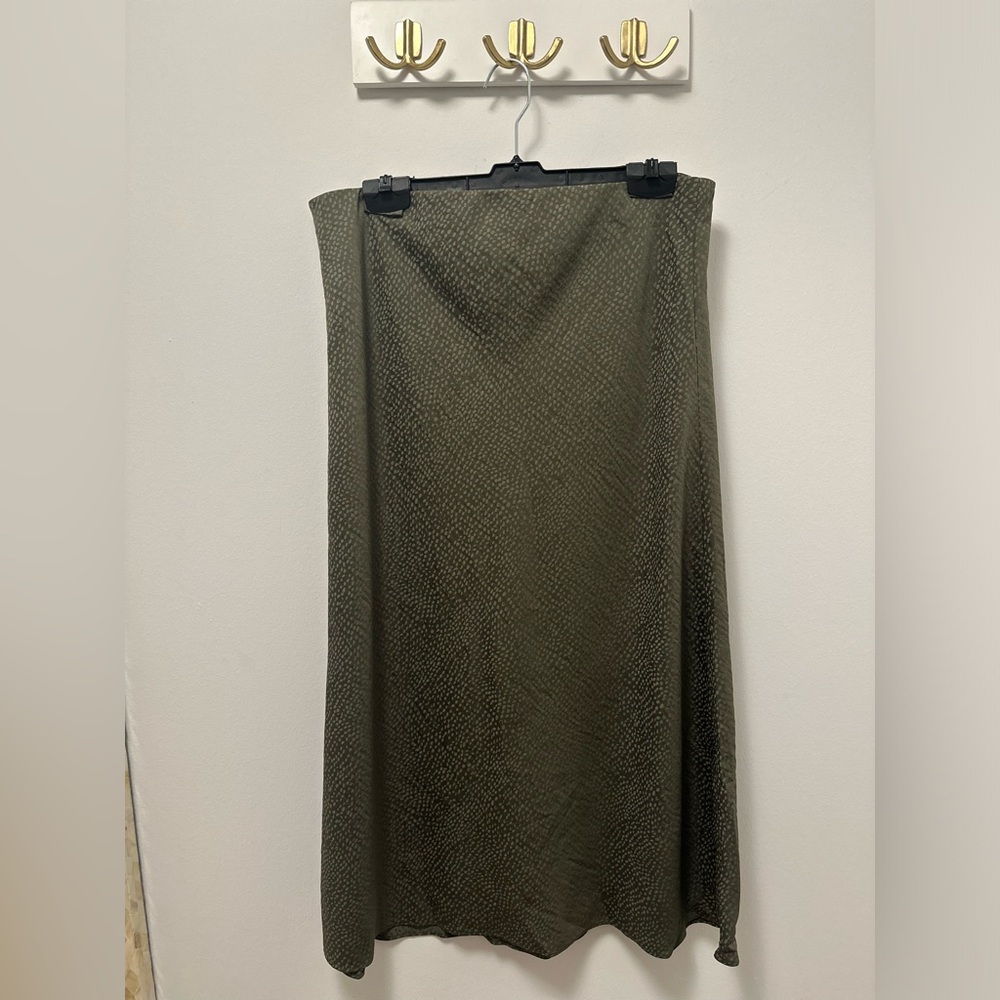 Loft - Jacquard Pull on Midi skirt